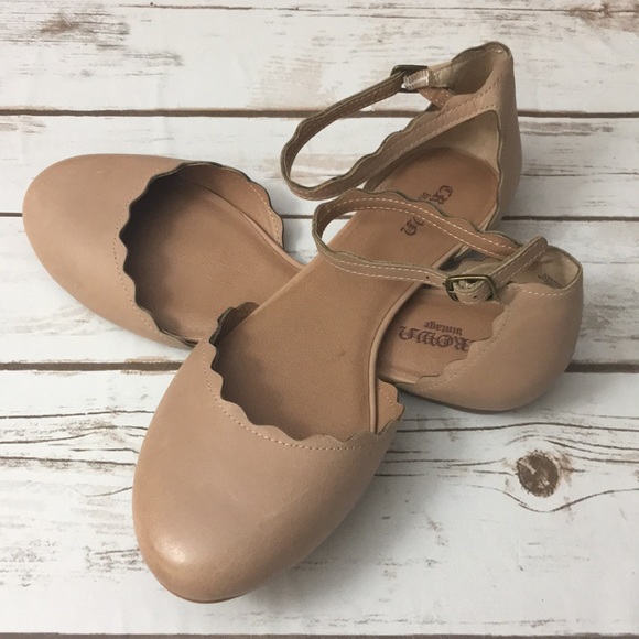 vintage nude shoes